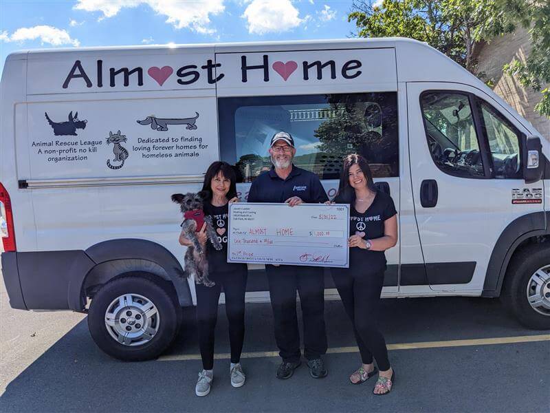 Almost Home Animal Rescue - Votes: 781